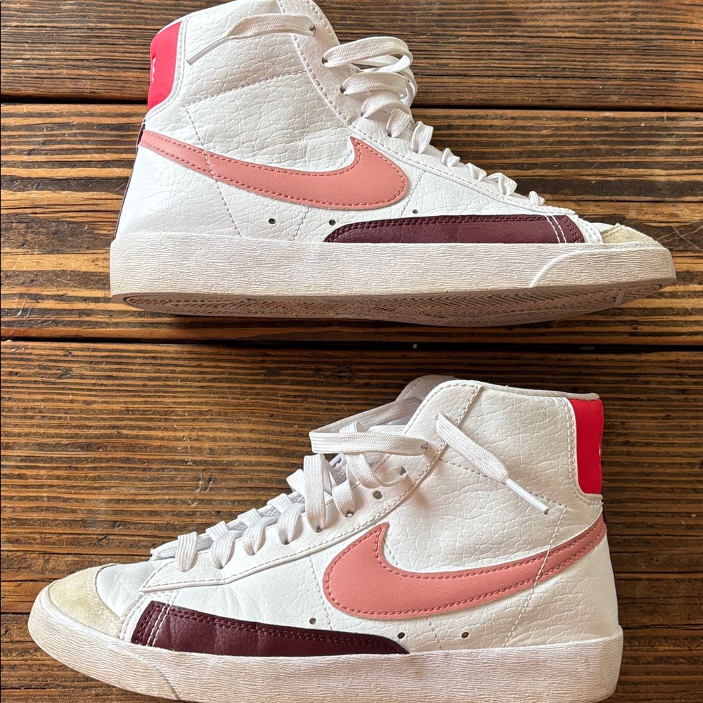 Nike blazers rose 8